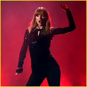 Taylor Swift Opens AMAs 2018 with 'I Did Something Bad' (Video)