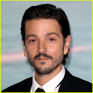 Diego Luna to Star in 'Star Wars' Live-Action Series for Disney+