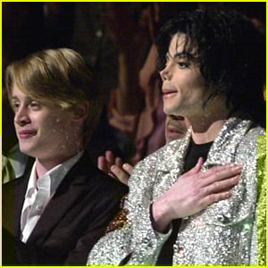 Macaulay Culkin Defends Friendship with Michael Jackson, Despite 22 Year  Age Gap | Macaulay Culkin, Michael Jackson | Celebrity News and Gossip |  Entertainment, Photos and Videos | Just Jared