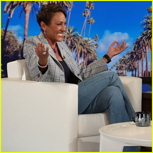 Robin Roberts Talks Michelle Obama And Plays 'Blanking News' on 'Ellen' - Watch Here!
