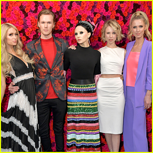 Paris Hilton's Siblings Join Her at Alice + Olivia NYFW Event!