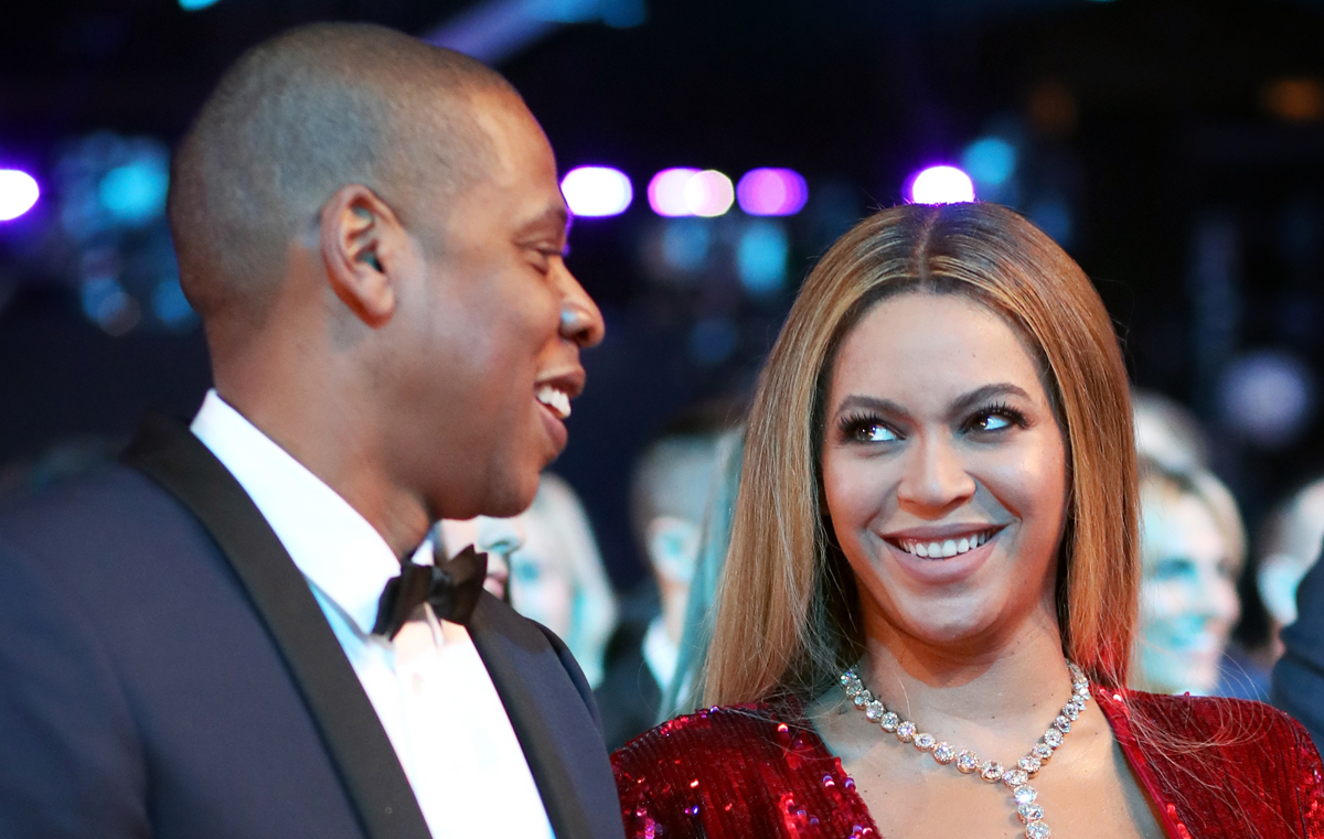 Beyonce & JayZ Win Joint Grammys 2019 Award as The Carters! 2019