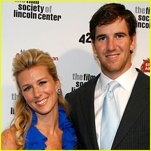 Quarterback Eli Manning & Wife Abby Welcome Fourth Child