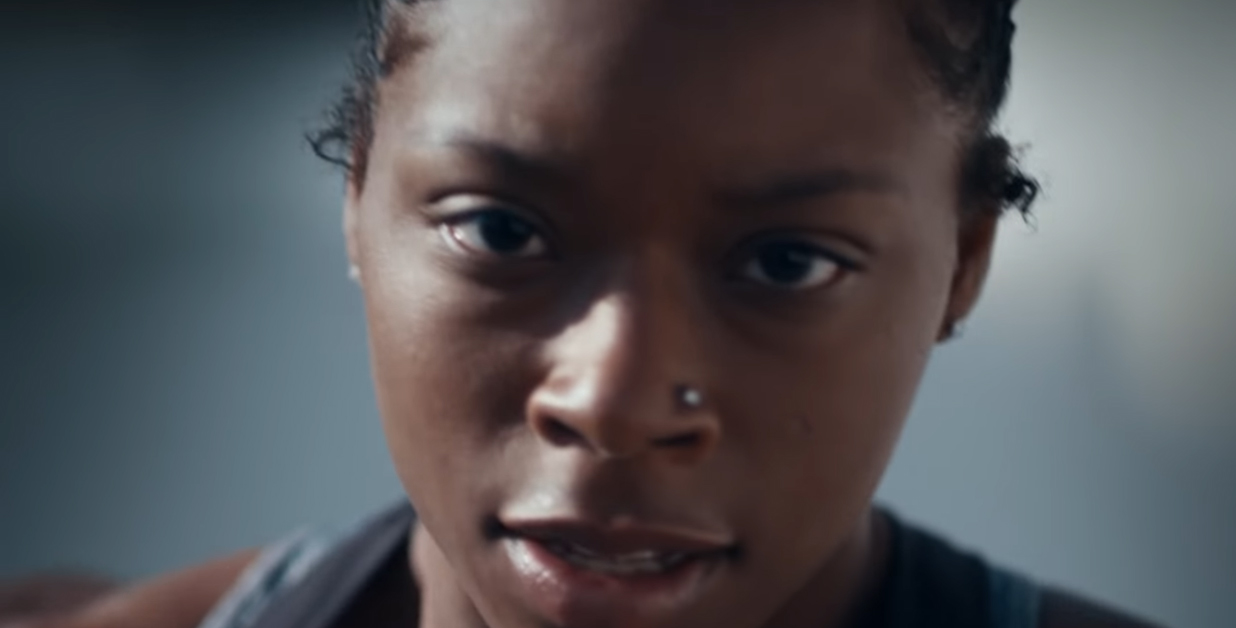 Female Football Player Toni Harris Stars in Toyota’s Super Bowl Commercial 2019 – Watch Now!
