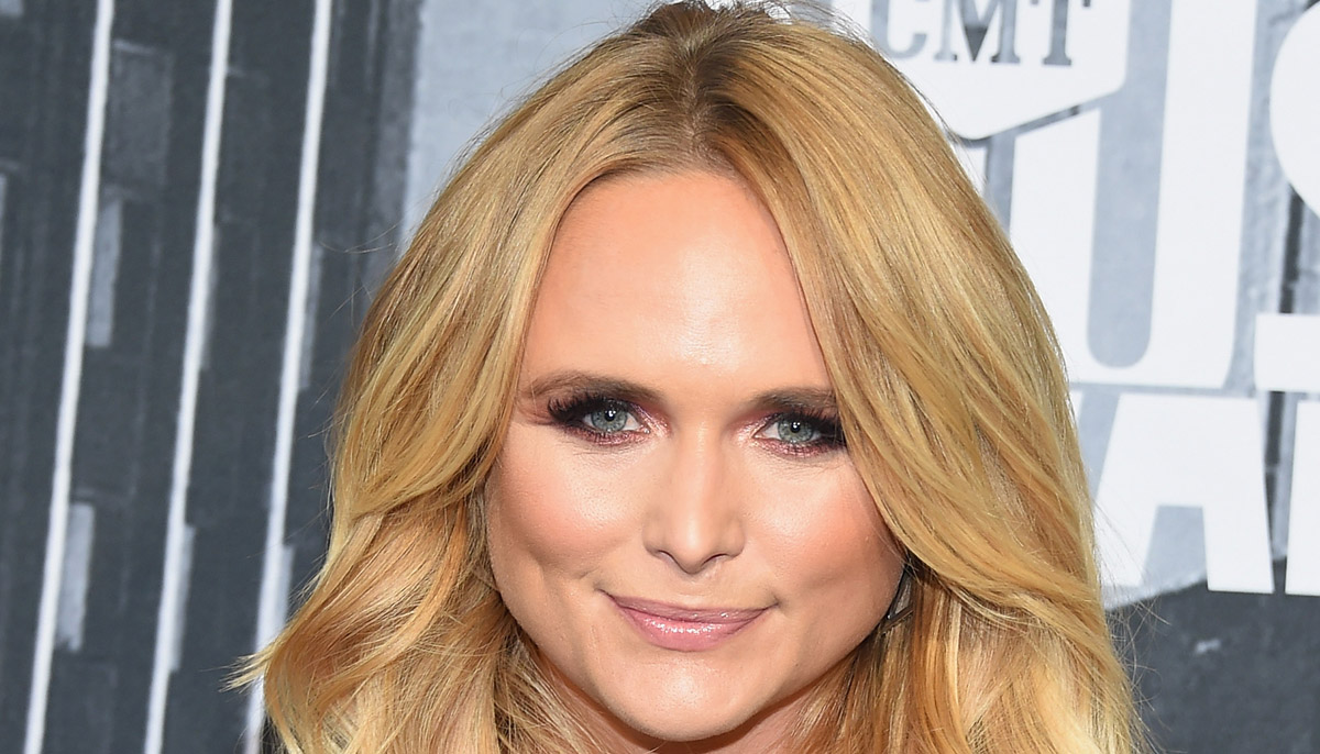 Miranda Lambert Met Her New Husband Brendan McLoughlin on This Day Back(01)