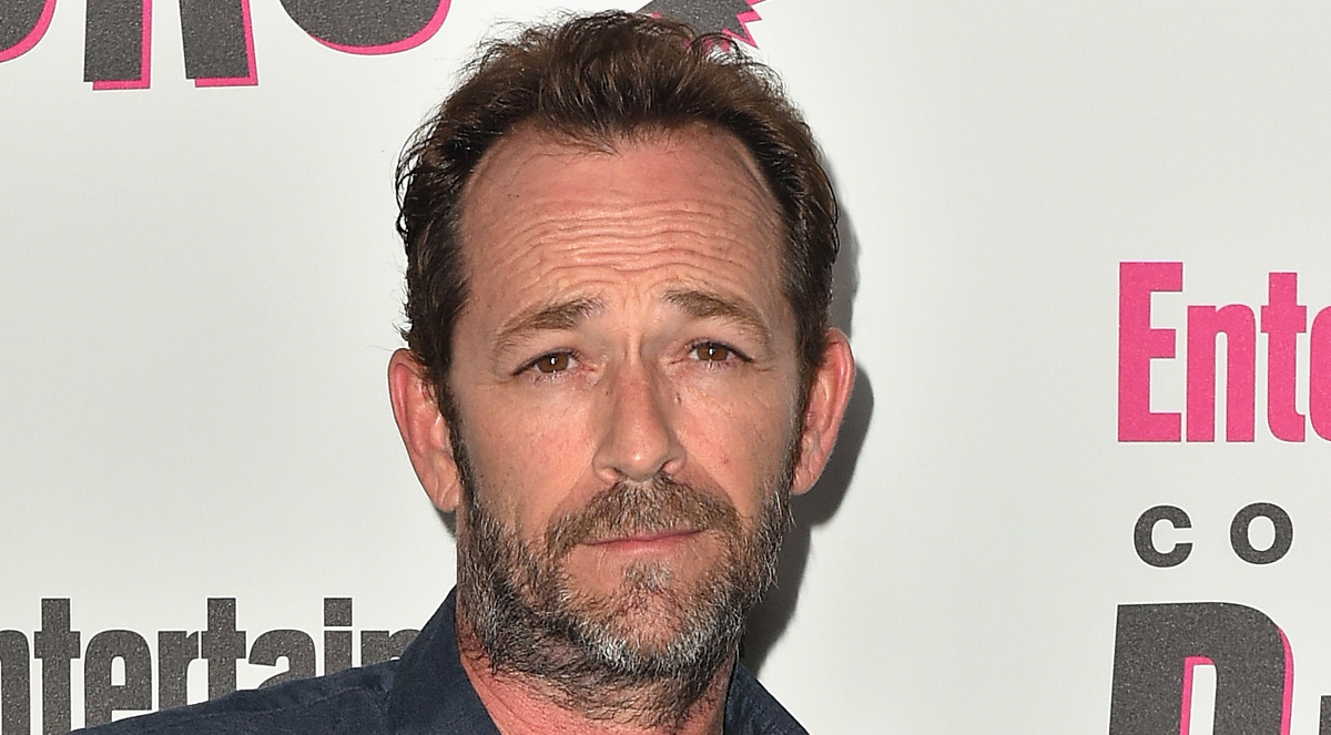 Luke Perry dead at 52 after suffering massive stroke, image size:1200x663