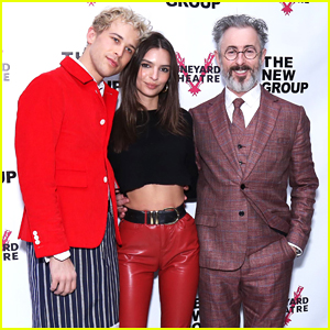 Emily Ratajkowski Supports Alan Cumming & 'Daddy' Cast at Off-Broadway Opening!
