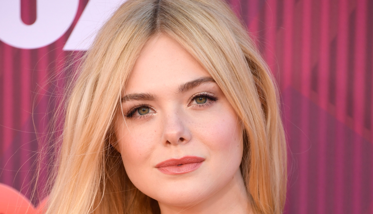 Elle Fanning Sings Carly Rae Jepsen’s Unreleased ‘Wildflowers’ for