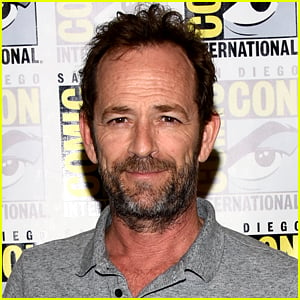 Luke Perry Dead - 'Riverdale' & '90210' Star Dies at 52 After Reported Stroke