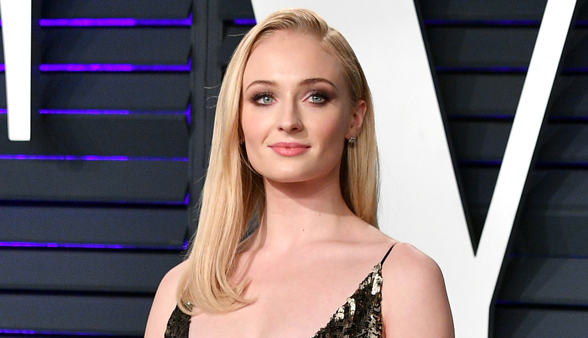 Sophie Turner Speaks About Her Sexuality ‘Everyone Experiments