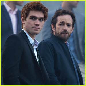 KJ Apa Reveals How 'Riverdale' Might Approach Luke Perry's Death on the Show