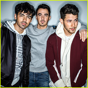 Jonas Brothers Reveal Official Track List For 'Happiness Begins'