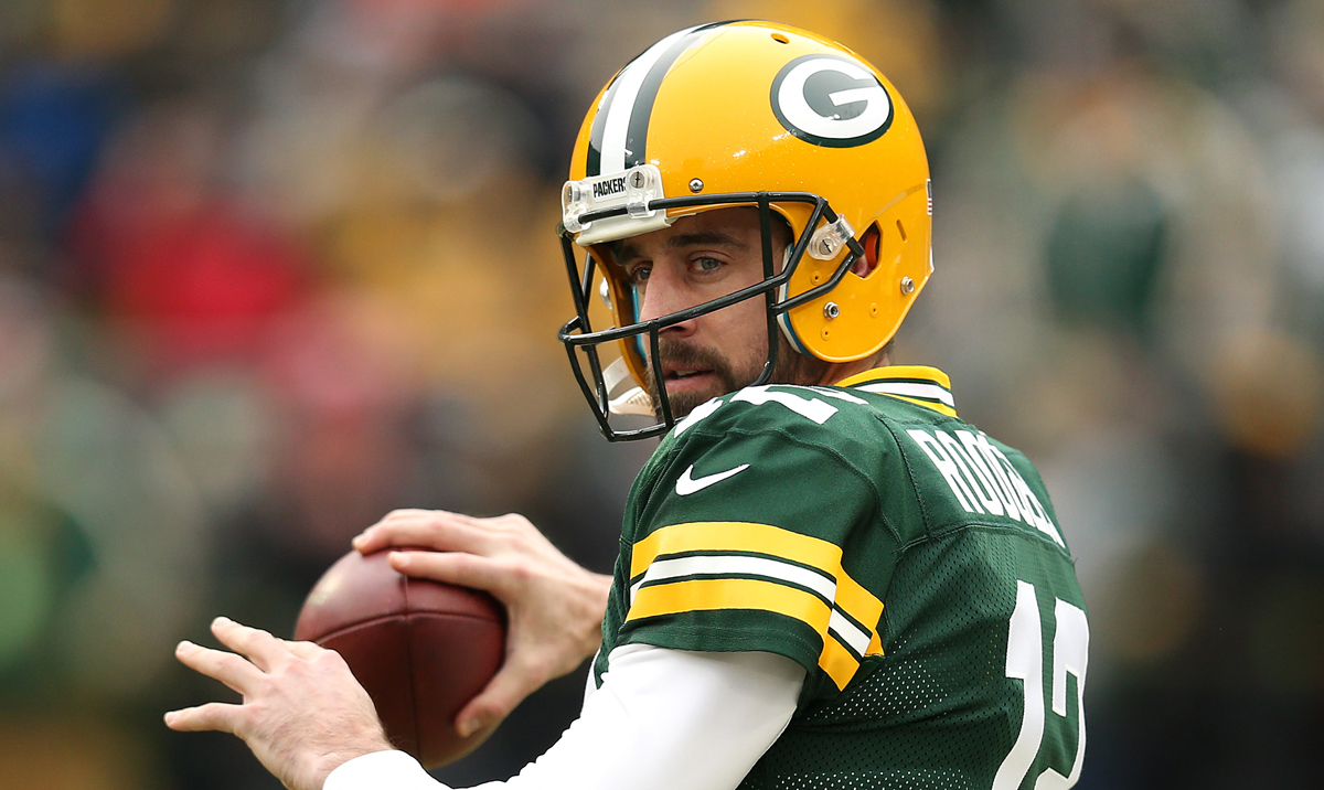 Aaron Rodgers Throws Massive Shade at 2 Fellow Quarterbacks | Aaron ...