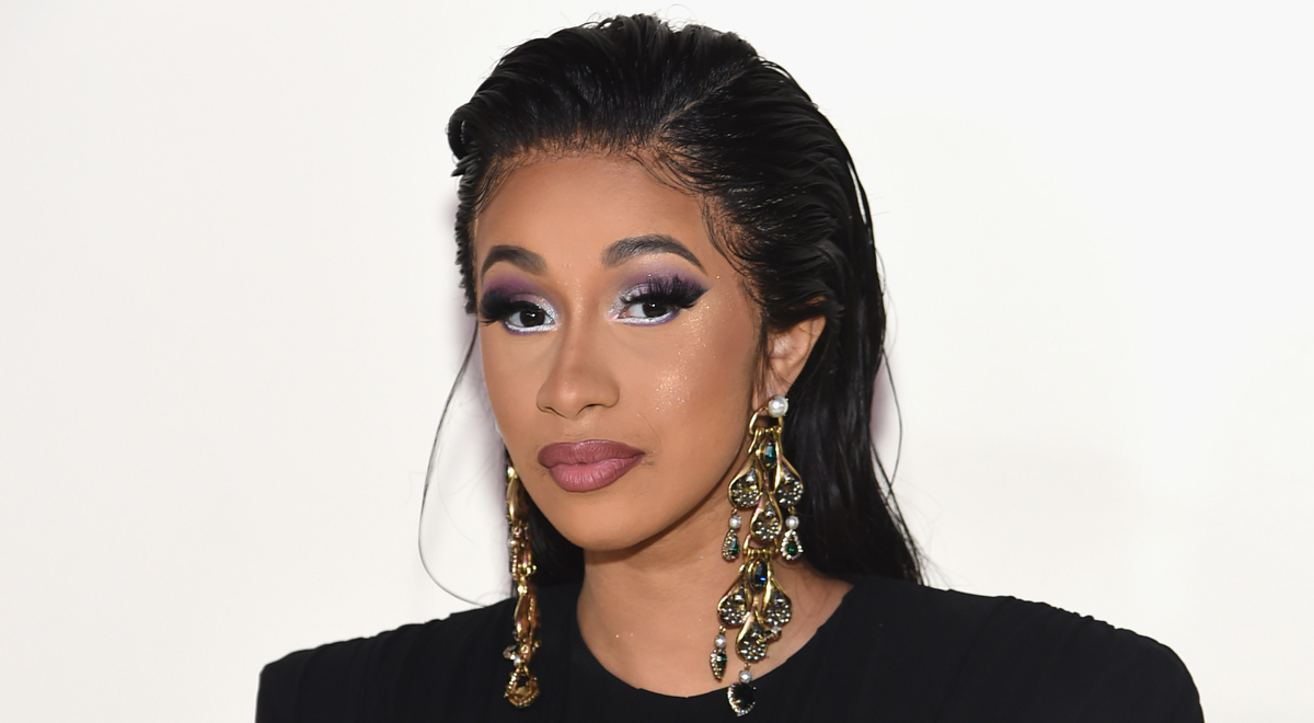 This Celebrity Doctor Is Concerned for Cardi B’s Health After Swollen