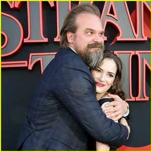 Winona Ryder & David Harbour Hug It Out at 'Stranger Things' Season 3 Premiere