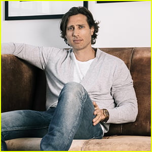 Brad Falchuk Has No Interest In Being a Celebrity, Is Leaving That to Wife Gwyneth Paltrow