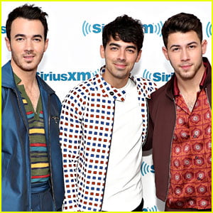 Jonas Brothers Wrap Up Their Concert Early - Find Out Why