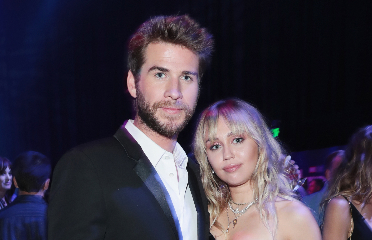 Analyzing Miley Cyrus’ ‘Slide Away’ Lyrics About Liam Hemsworth Liam(02)