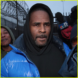 R. Kelly Pleads Not Guilty & Gets Bail Denied in Sexual Assault Case in Chicago