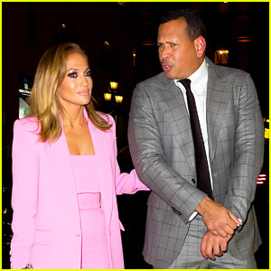 Jennifer Lopez is Pretty in Pink for Dinner Date With Alex Rodriguez
