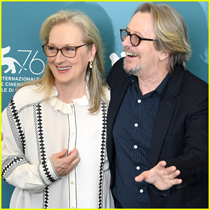 Meryl Streep & Gary Oldman Pose Together at 'The Laundromat' Photo Call at Venice Film Festival 2019
