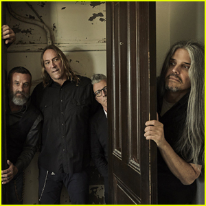 Tool Debuts at No. 1 on the Billboard 200 With 'Fear Inoculum'!