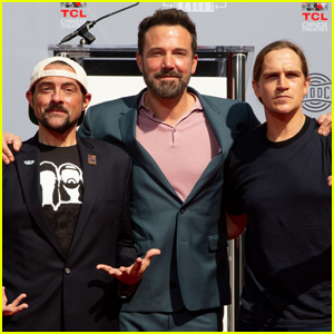 Ben Affleck Supports Pals Kevin Smith & Jason Mewes at Hands & Footprint Ceremony!