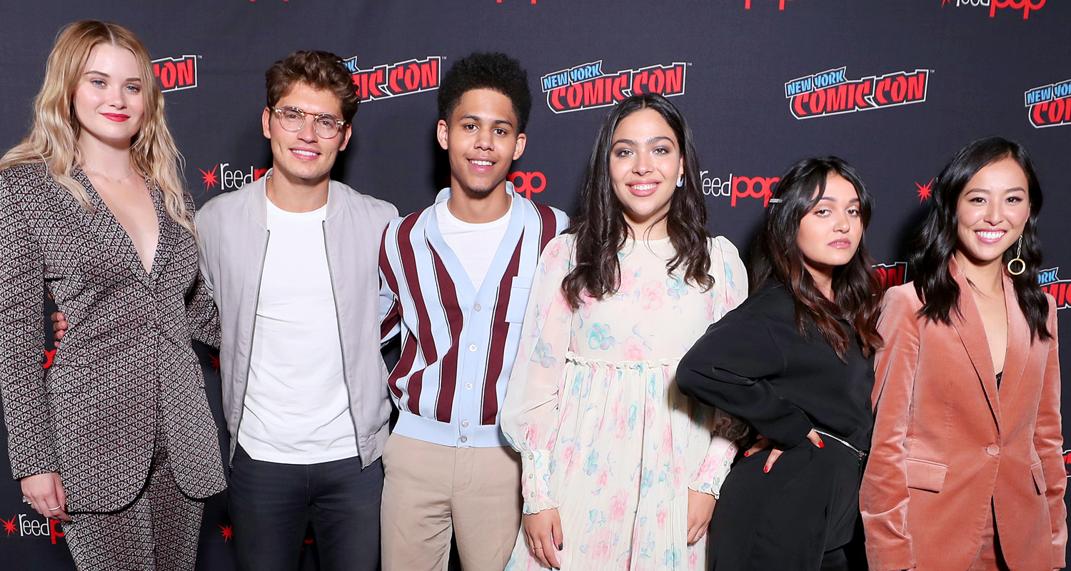 Gregg Sulkin & ‘Marvel’s Runaways’ Cast Tease Upcoming Season 3 at New York Comic Con 2019
