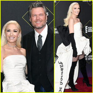 Gwen Stefani is Supported by Blake Shelton at People's Choice Awards 2019!