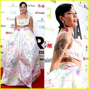 Halsey Wears a Hand-Painted Dress & Helps a Designer Make  display picture 3