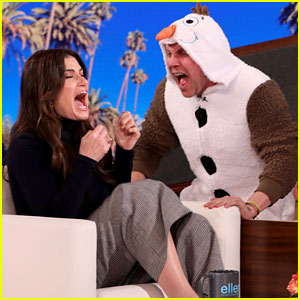 Idina Menzel Gets Scared By a Human Olaf on 'Ellen' (Video)