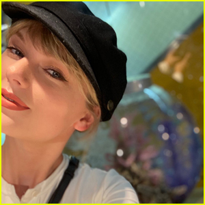 Taylor Swift Has Arrived in Tokyo AKA the 'Land of Eternal Cuteness'!