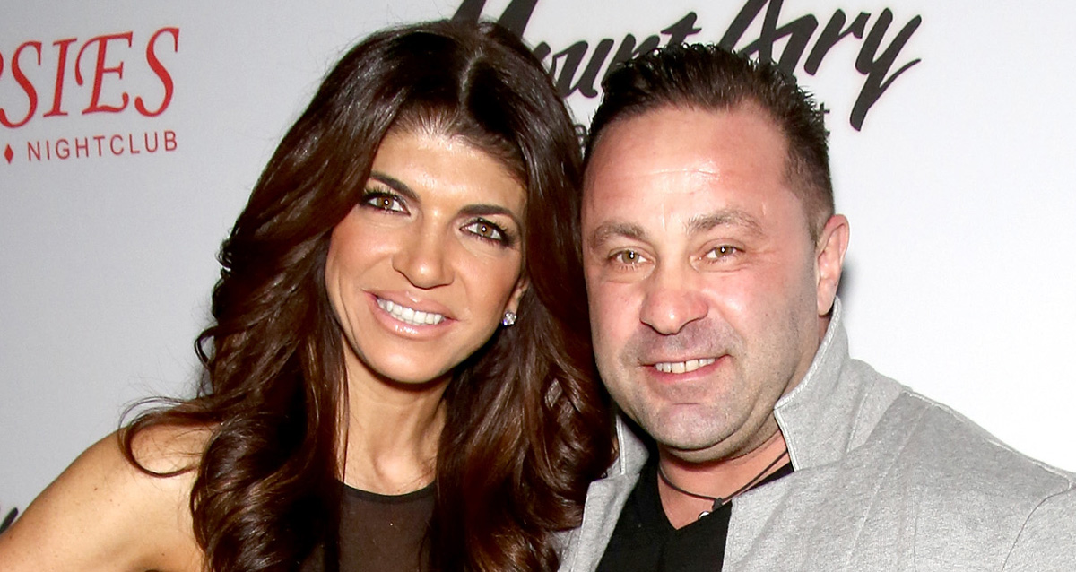 Teresa Giudice Speaks to Cheating Rumors, Reveals Where She Stands with(02)