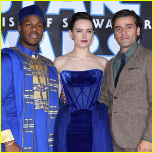 Daisy Ridley Joins John Boyega & Oscar Isaac at 'Star Wars: The Rise of Skywalker' Premiere in London!