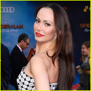 'Dancing with the Stars' Pro Karina Smirnoff is Pregnant!