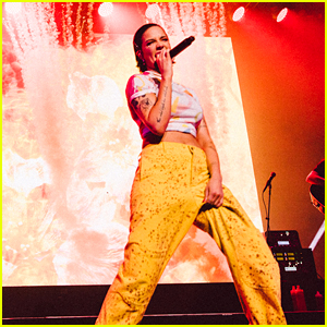 Halsey Dedicates 'Without Me' to Juice Wrld During Pandora Live Performance in NYC