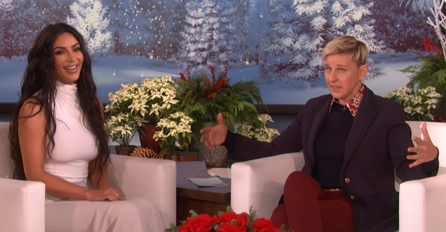 Kim Kardashian North West Into Christmas Card Ellen(01)