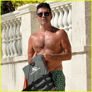 Simon Cowell Spends Christmas at the Beach With His Family in Barbados!