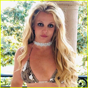Britney Spears Shows Off Her Bikini Body & Says She Can't Wait for Spring!