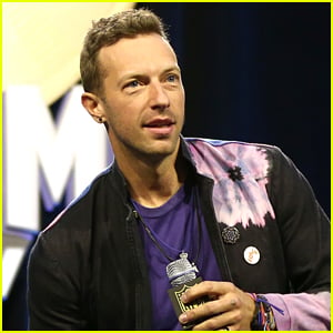 Chris Martin Goes Off on 'Aggressive' Autograph Seekers in New Video