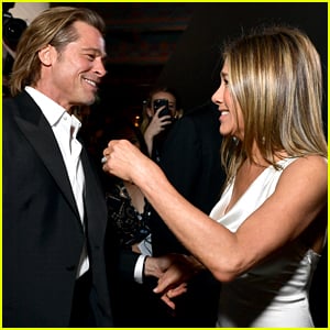 Here's What Brad Pitt Yelled at Jennifer Aniston to Get Her Attention at SAG Awards 2020