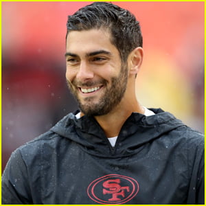 49ers Quarterback Jimmy Garoppolo Is Super Hot & the Internet Is Obsessed