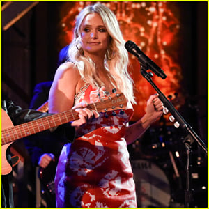 Miranda Lambert Performs 'Tequila Does' on 'The Late Show'!