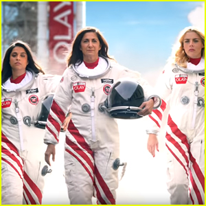 Olay Super Bowl 2020 Commercial Blasts Busy Phillips & Lilly Singh Into Space!