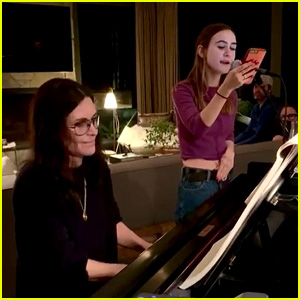 Courteney Cox & 15-Year-Old Daughter Coco Sing Demi Lovato’s ‘Anyone