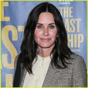 Courteney Cox to Star in Horror-Comedy Pilot at Starz!