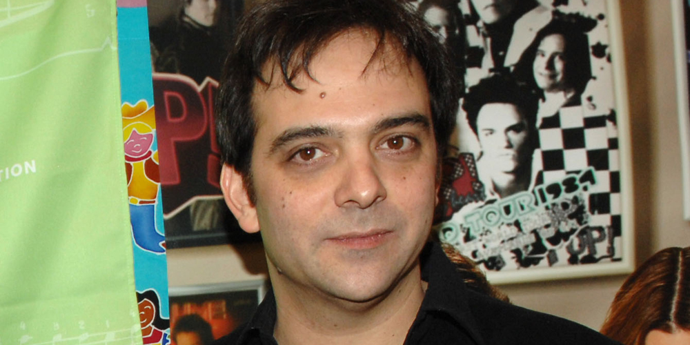 Adam Schlesinger Dead Fountains of Wayne Star Dies at 52 Due to