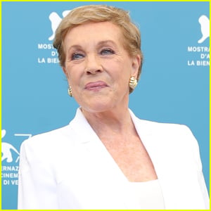 Julie Andrews Launches New 'Julie's Library' Podcast!