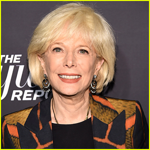 '60 Minutes' Correspondent Lesley Stahl Details Her Hospital Stay & Recovery From Coronavirus