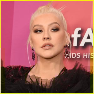 Christina Aguilera Shares Photos From Her Diary, Encourages Fans to